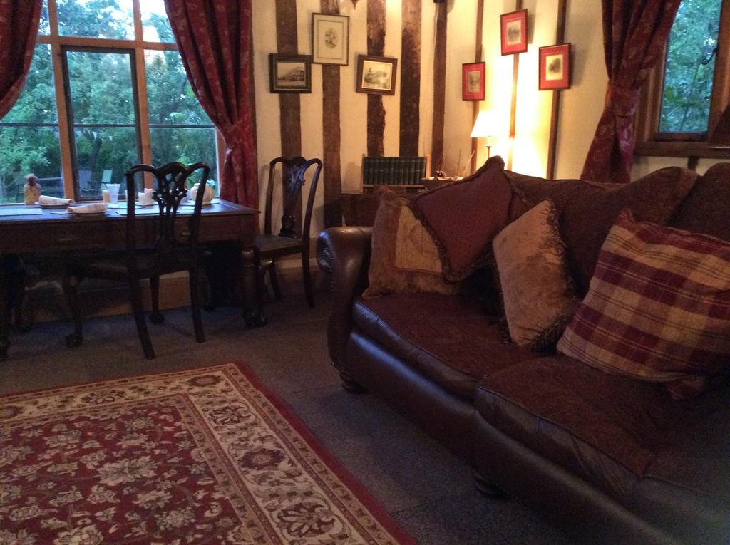 Valley Farmhouse, Westhall Redisham Номер фото