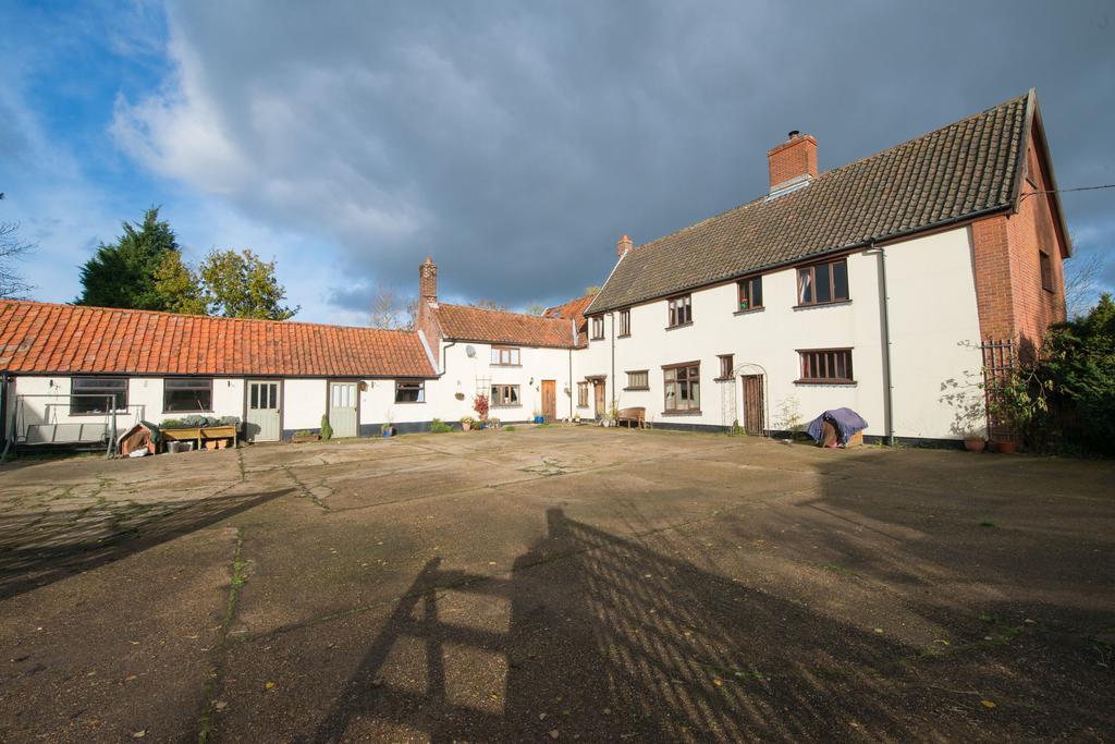 Valley Farmhouse, Westhall Redisham Екстер'єр фото